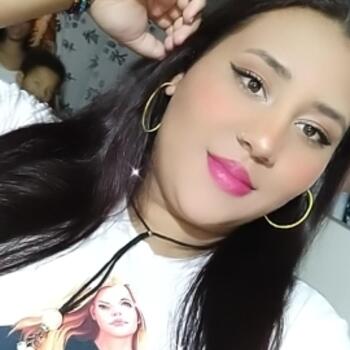 Babysitter in Pereira: Yency daihana