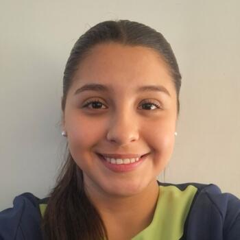 Babysitter in Coronel: Carla