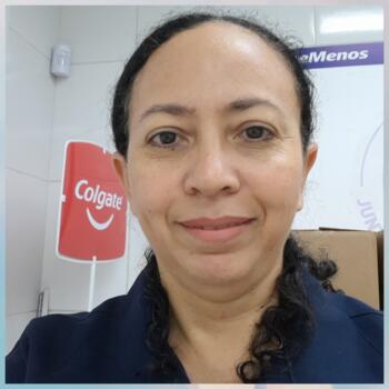 Babá em Manaus: Eliana