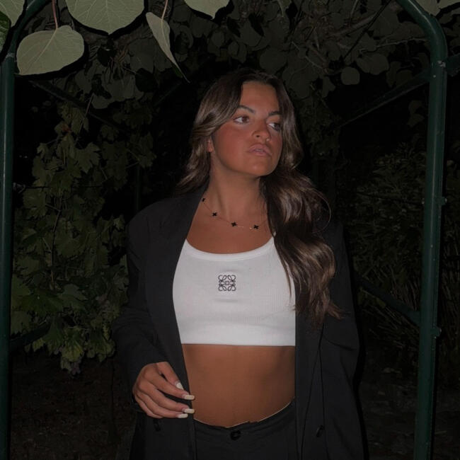 Babysitter in São Mamede de Infesta: Sara