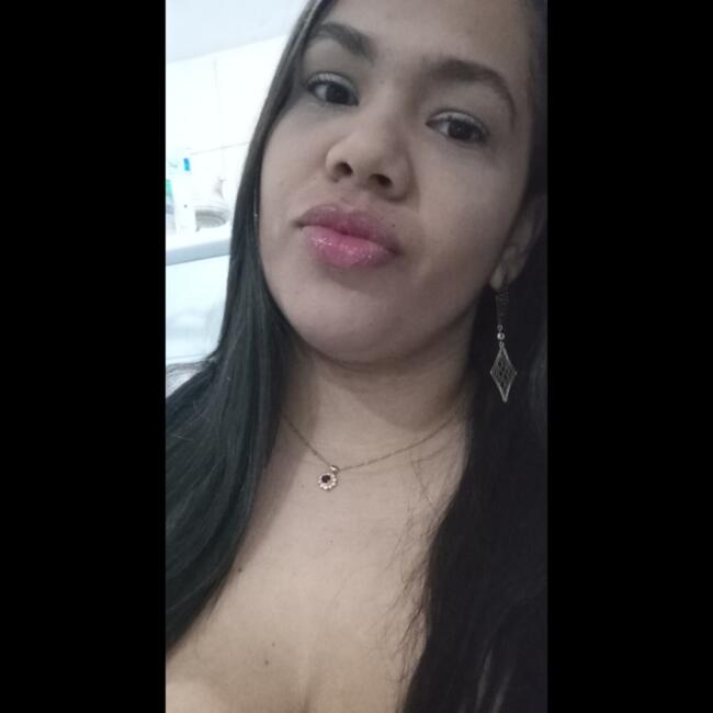 Babysitter in Salvador: Erica