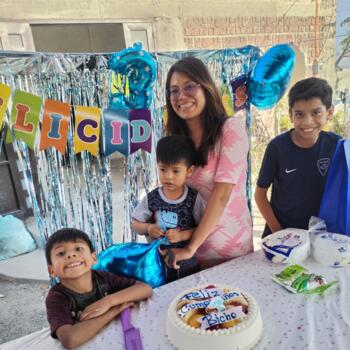 Babysitting job in Tilapa: babysitting job Emmanuel fabian