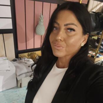 Dadilja Zagreb: Azra