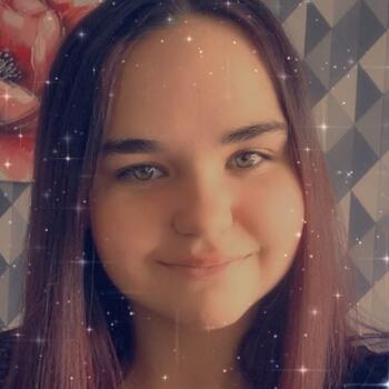 Babysitter in Outreau: Laura