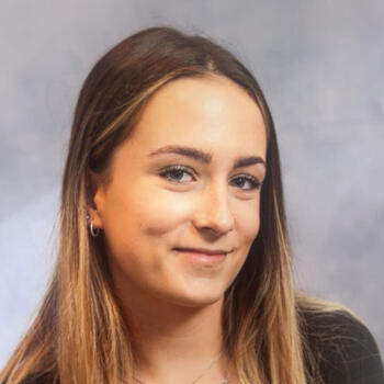 Babysitter Viviers-lès-Montagnes: Eva