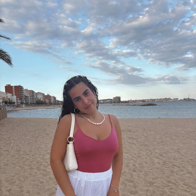 Babysitter in Bilbao: Maialen