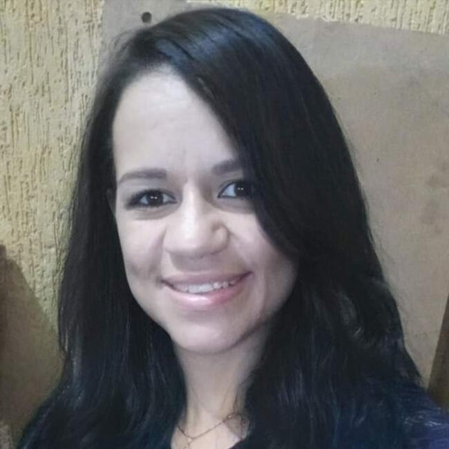 Babysitter in Goiânia: Thaty