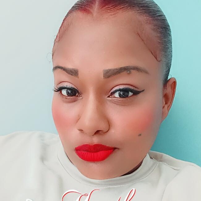 Babysitter in San Miguelito: Katherine