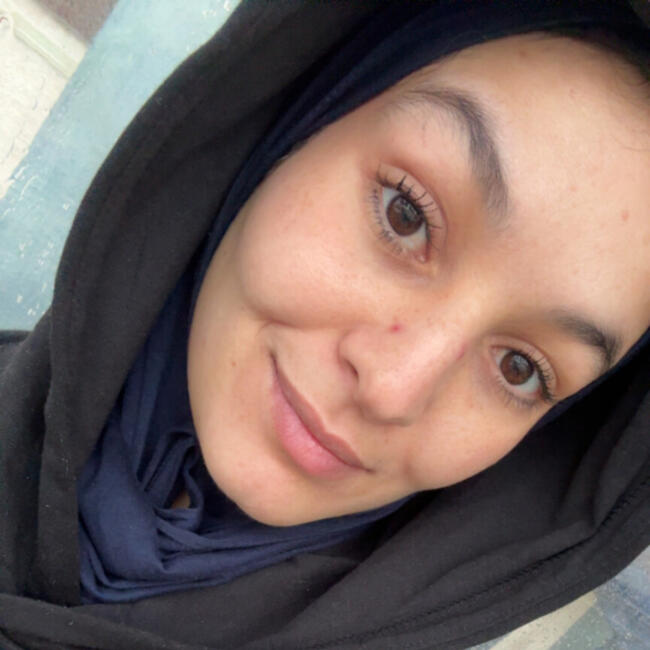 Babysitter in Marseille: Boutheina