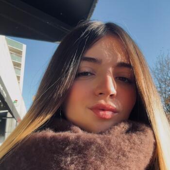 Babysitter em Maia: Ana