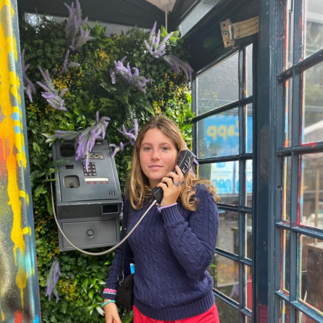 Babysitter in Cambridge: Isabella