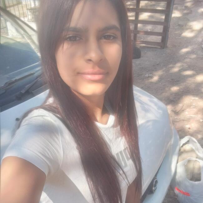 Niñera en Montevideo: Juliii