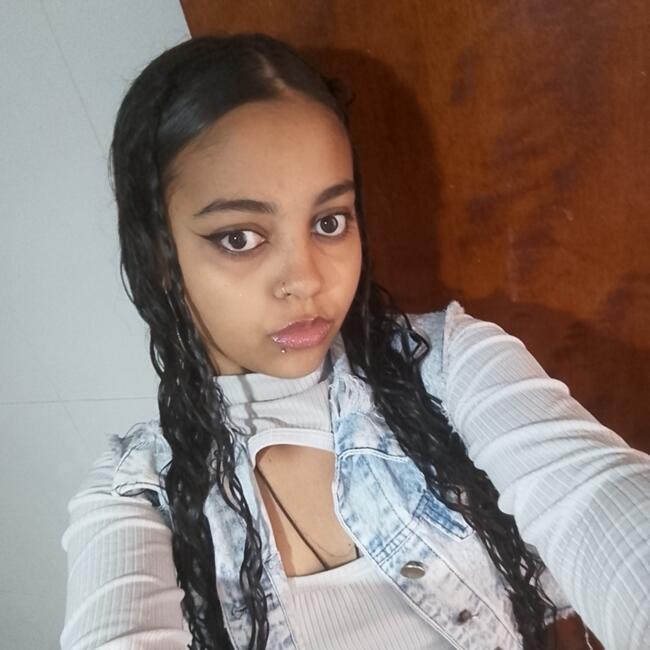 Babysitter in Araxá: Fernanda Victória