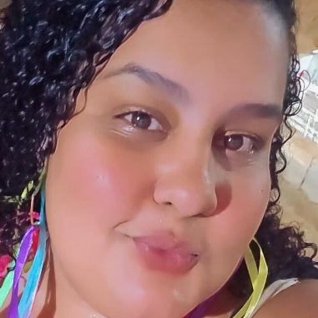 Babysitter in Betim: Regina