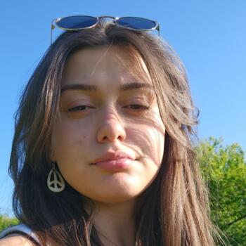 Babysitter a Urbino: Luciana