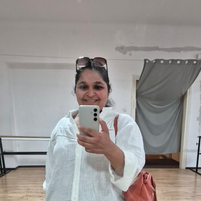 Babysitting job in Krakow: Jyothsna