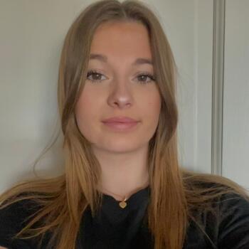 Babysitter in Chevrières: Eva