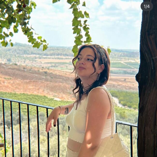בייביסיטר ב- ראשון לציון: Dariya