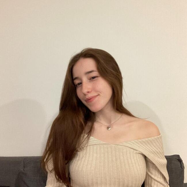 Babysitter in Figueira da Foz Municipality: Aida