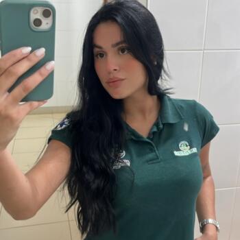 Babysitter in Maringá: Maria Eduarda