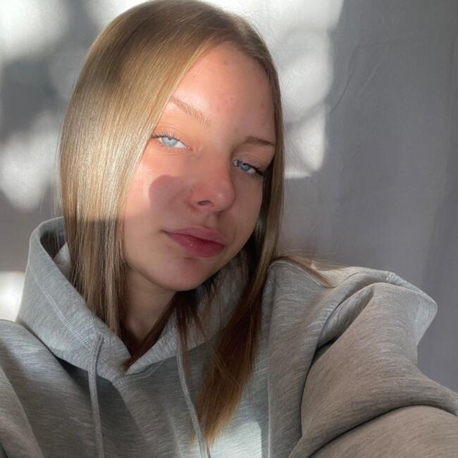 Nanny in Lille: Celia