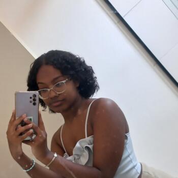 Babysitter in Ribeirão Preto: Kethelyn