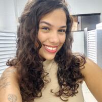 Letícia Araújo