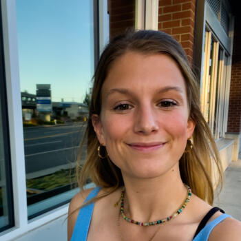 Babysitter West Vancouver: Camille