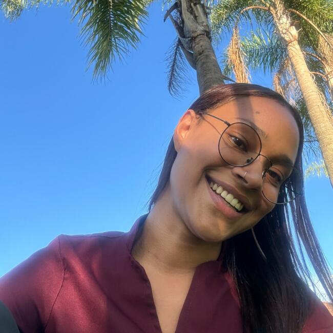 Babysitter in Ribeirão Preto: Dominique