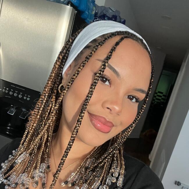 Babysitter in Bordeaux: Doriane