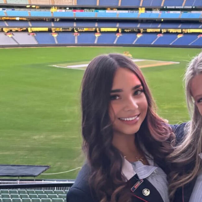 Babysitter in Melbourne: Chloe