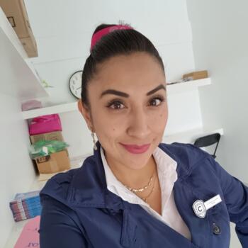 Niñera Corregidora: Verónica