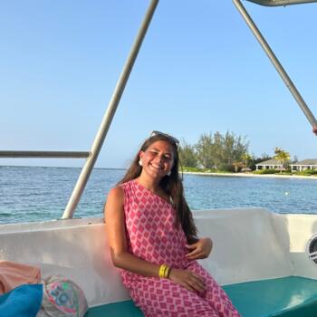 Babysitter em Almada: Mariana