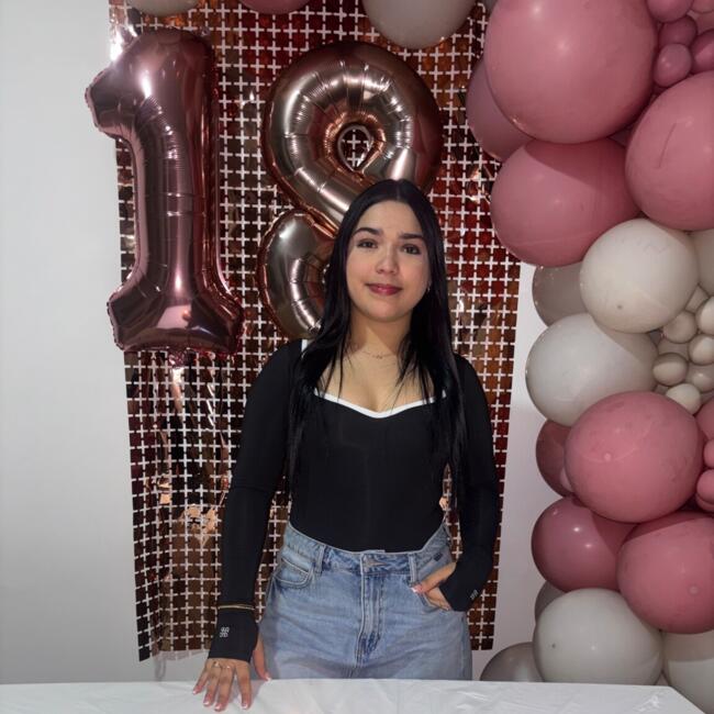 Canguro en Murcia: Manuela