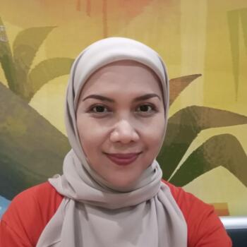 Babysitter di Kota Depok: Ambarini