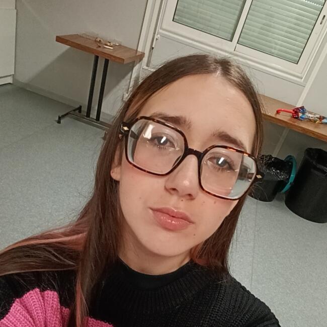 Nanny in Fougères: Edwige