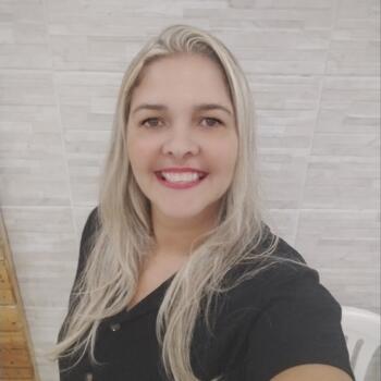 Babysitter in Duque de Caxias: Marcela