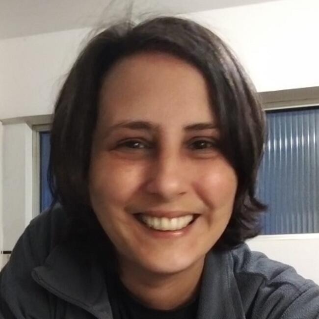 Babysitter in El Tesoro: Mara