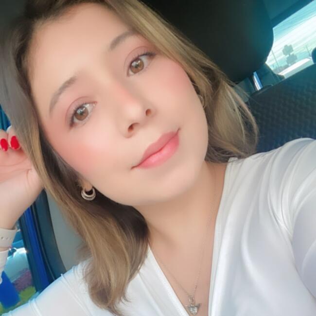 Trabajo para niñera en Santa Tecla: Sofy