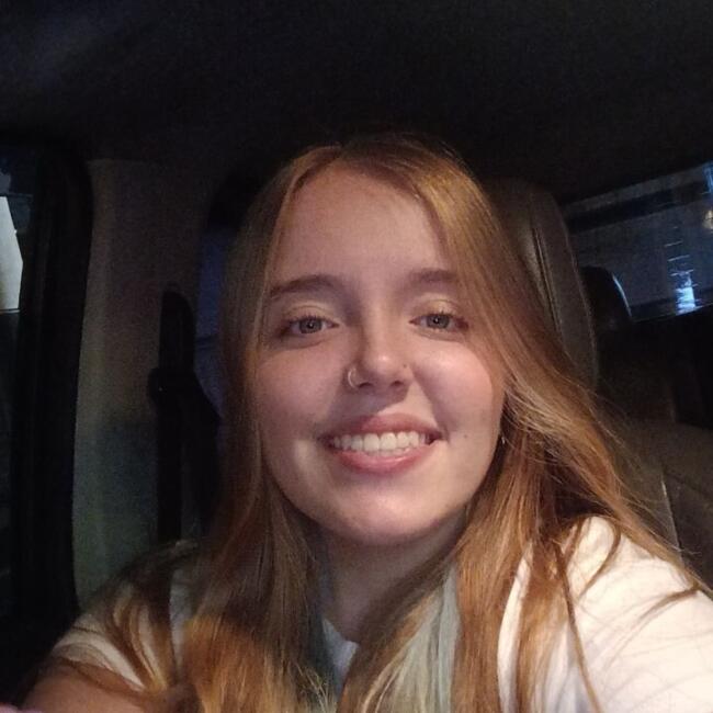 Babysitter in Uberaba: Letícia