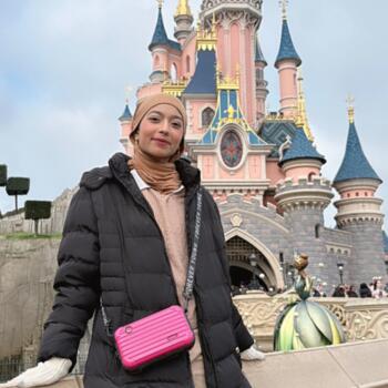 Babysitter in Singapore Island: Mirah