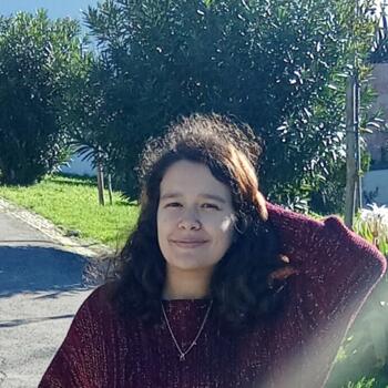 Babysitter in Levittown: Mara