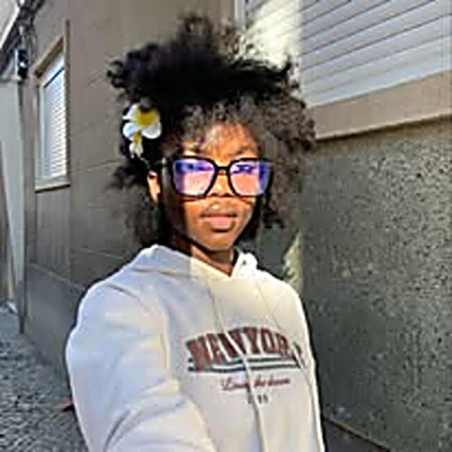 Babysitter in Lavradio: Rayane