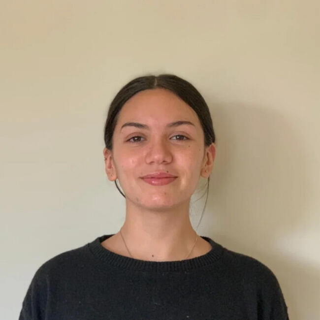 Niñera en Bariloche: Agustina