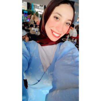 جليسة أطفال الإسكندرية: Rodina