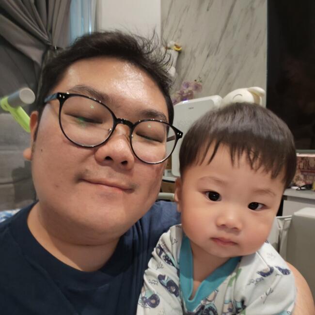 Lowongan pekerjaan babysitting di Jakarta: Kendy