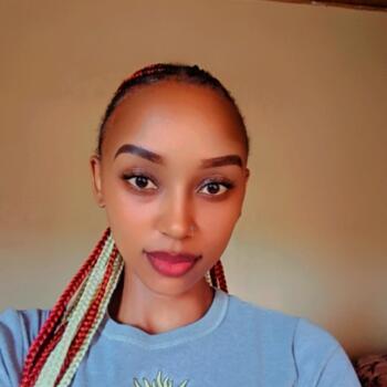 Babysitter Nairobi: Joyce