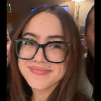 Babysitter in Pétange: Ashley