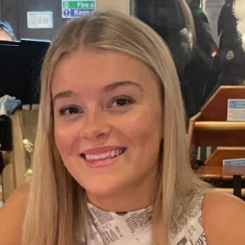 Nanny in Bath: Joely