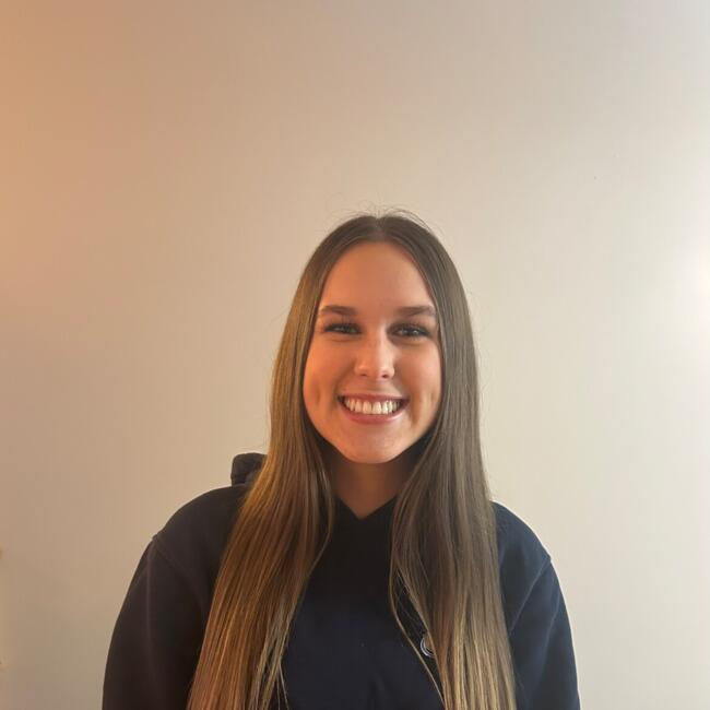 Babysitter in Ottawa: Anne-marie